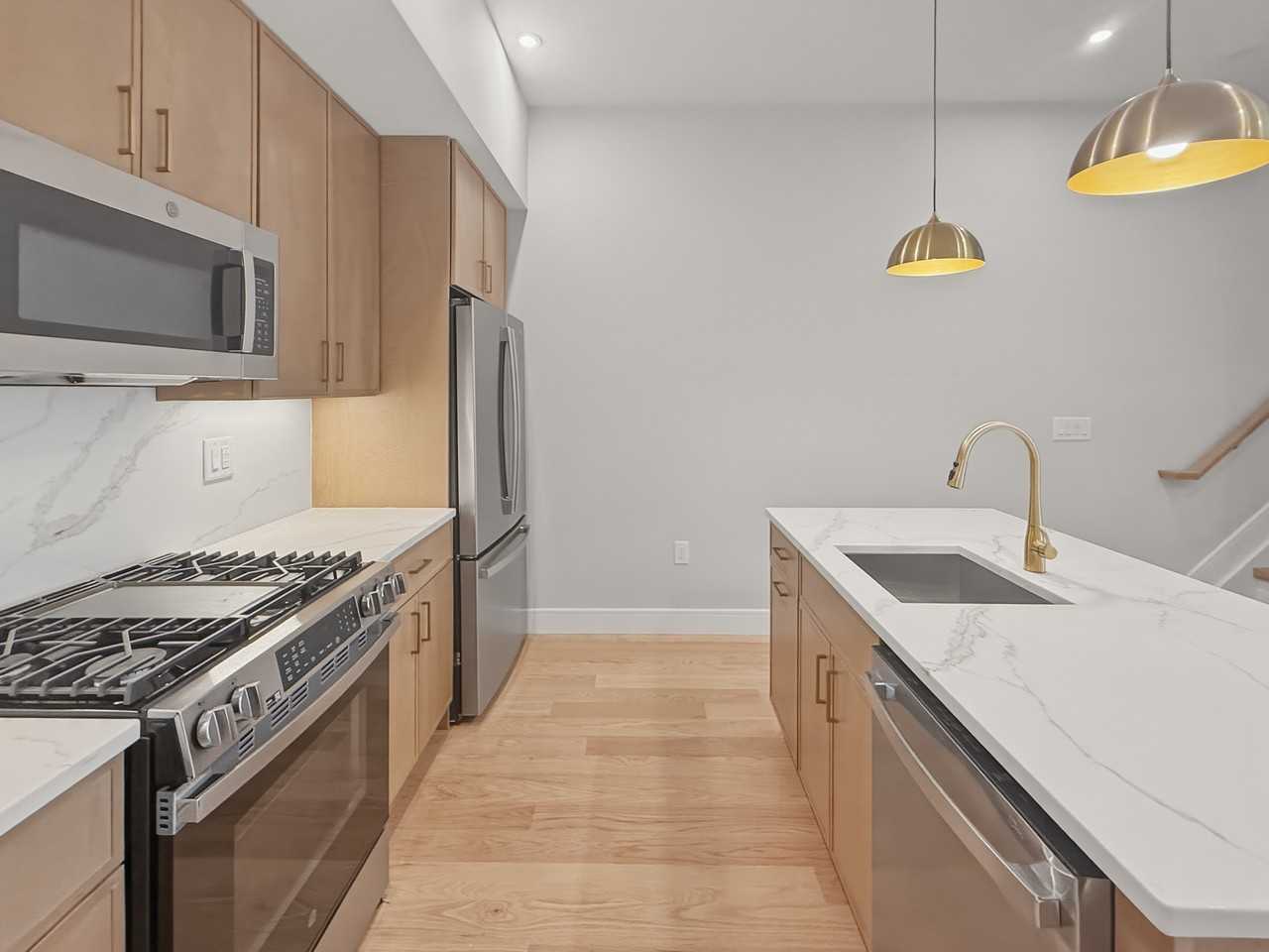29 Clinton Avenue #2 - Photo 6 of 33