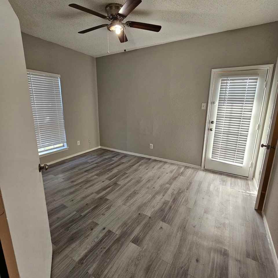 3209 Norwalk Ave #202 - Photo 7 of 22