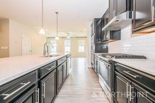 934 Channing Park Cir - Photo 1 of 1