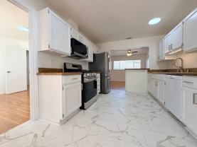 933 Laurel Rd - Photo 1 of 1