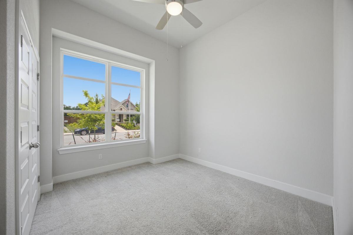 2101 Little Snake Way - Photo 5 of 26