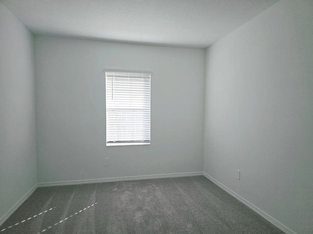 10824 Keato Beach Ct - Photo 4 of 12
