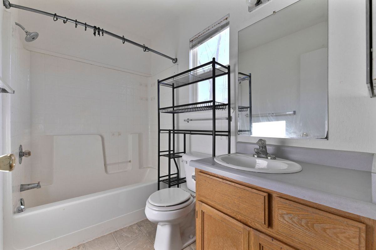 49 Gatewood Ave - Photo 5 of 8