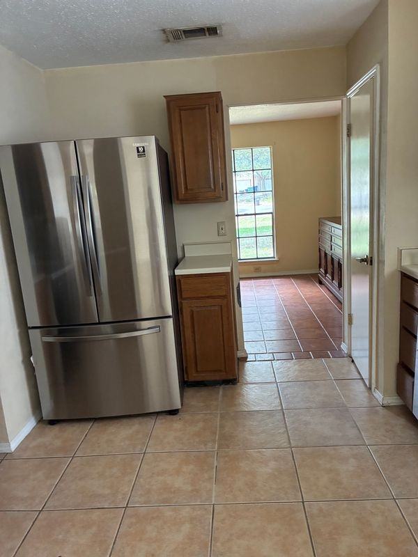 6702 Secession Ln - Photo 3 of 12