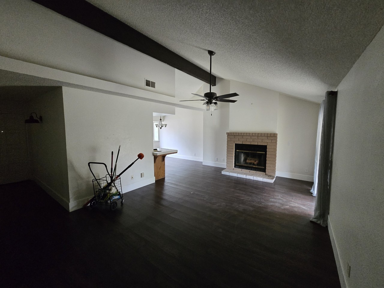 1888 E Deyoung Dr - Photo 6 of 23