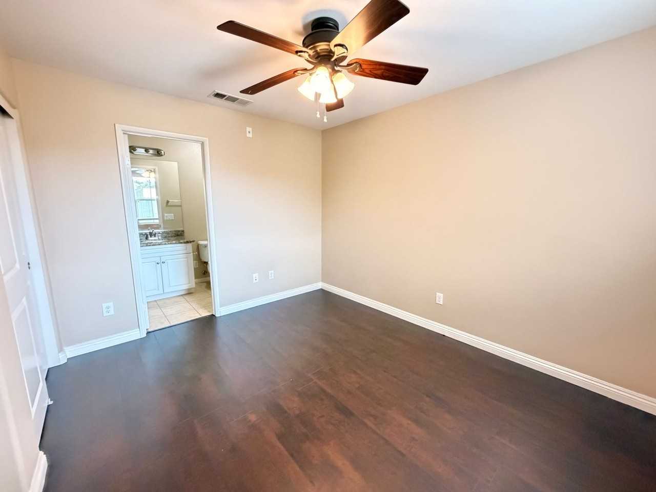 1831 Crimson Ct #8 - Photo 7 of 28