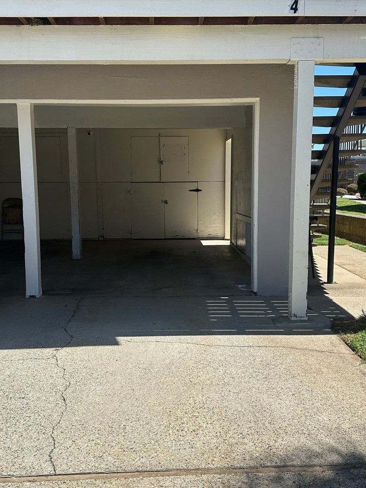 3673 Park Dr - Photo 3 of 22