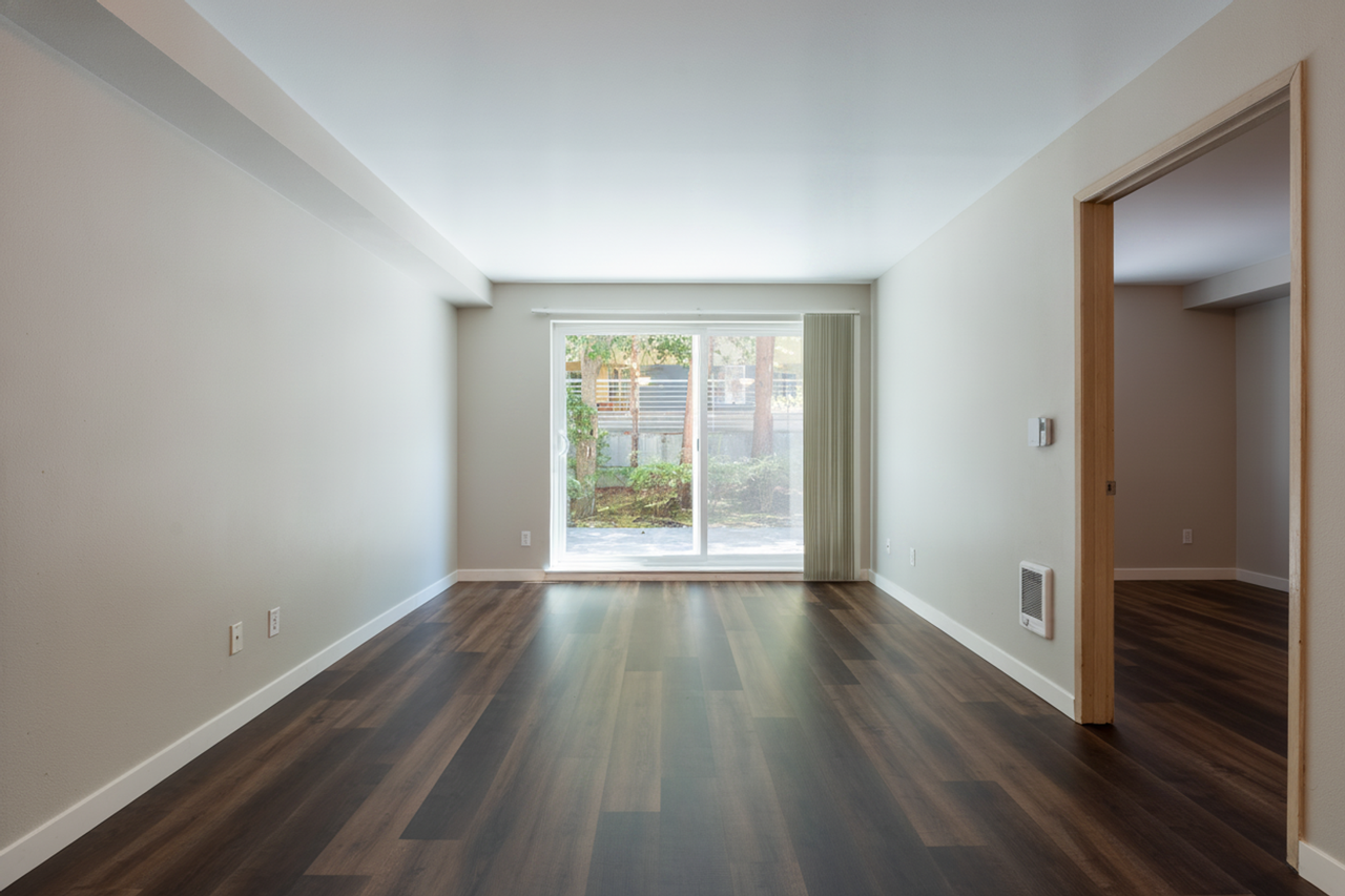 1800 Eastlake Apts (Scenic) - Photo 4 of 38