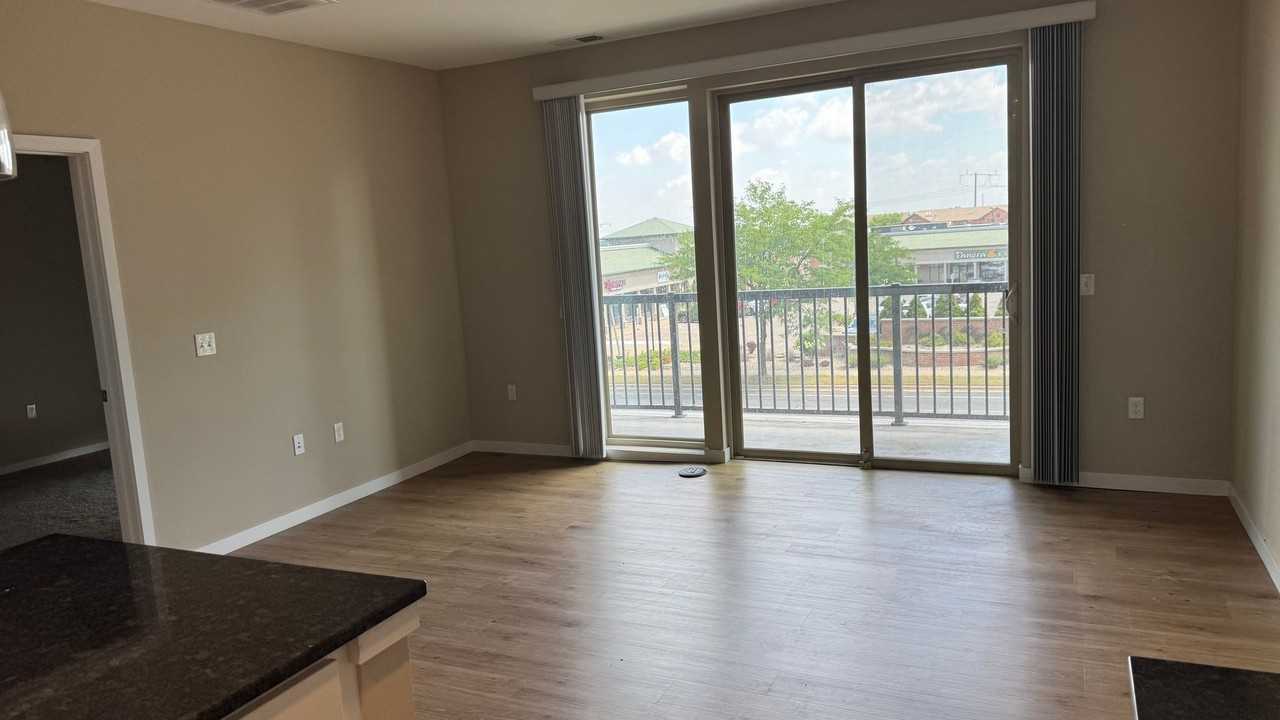 City Center Apartments - Photo 5 of 14