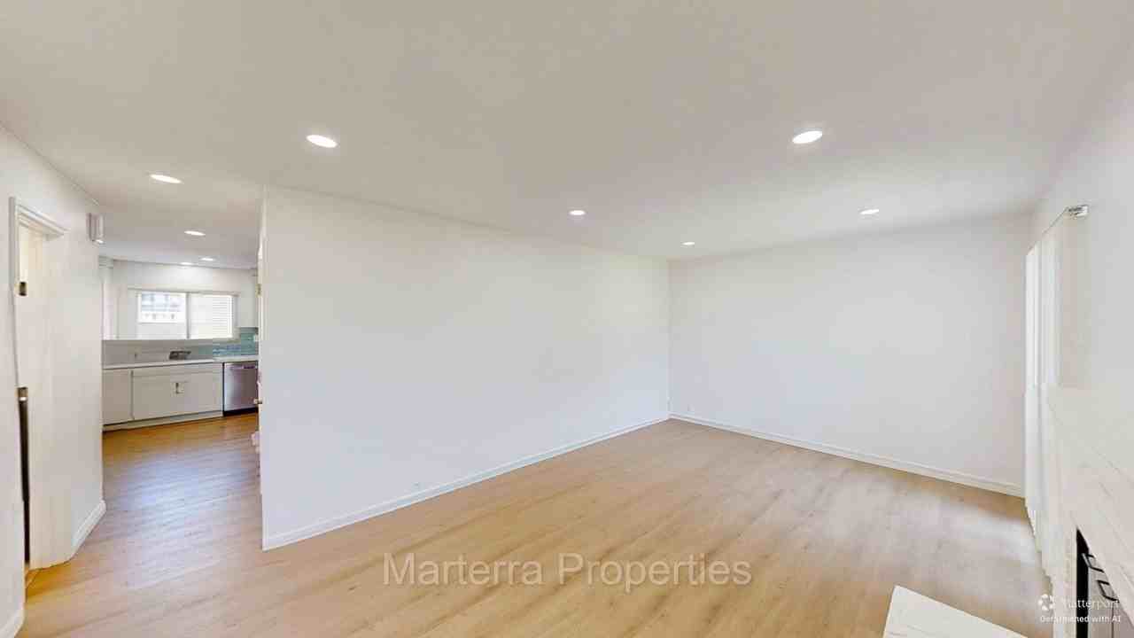 17755 La Rosa Ln - Photo 2 of 29