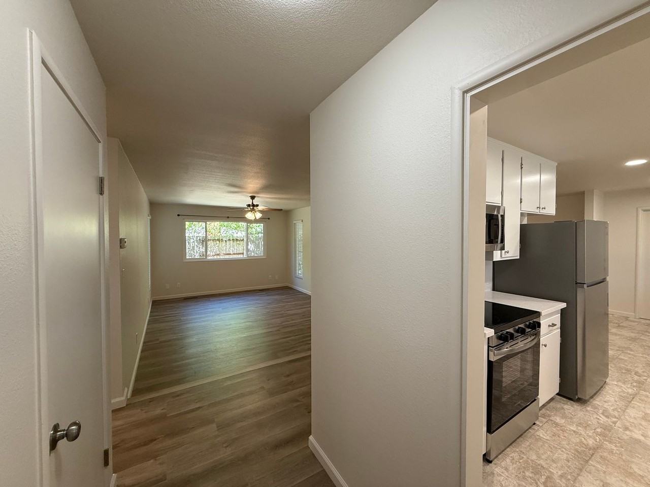 3709 Columbine Dr - Photo 7 of 43