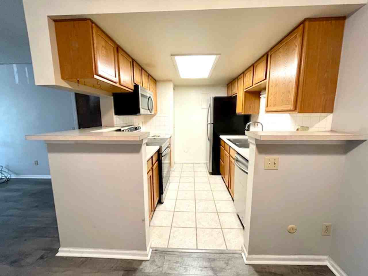 8555 Fairmount Dr #E203 - Photo 3 of 43