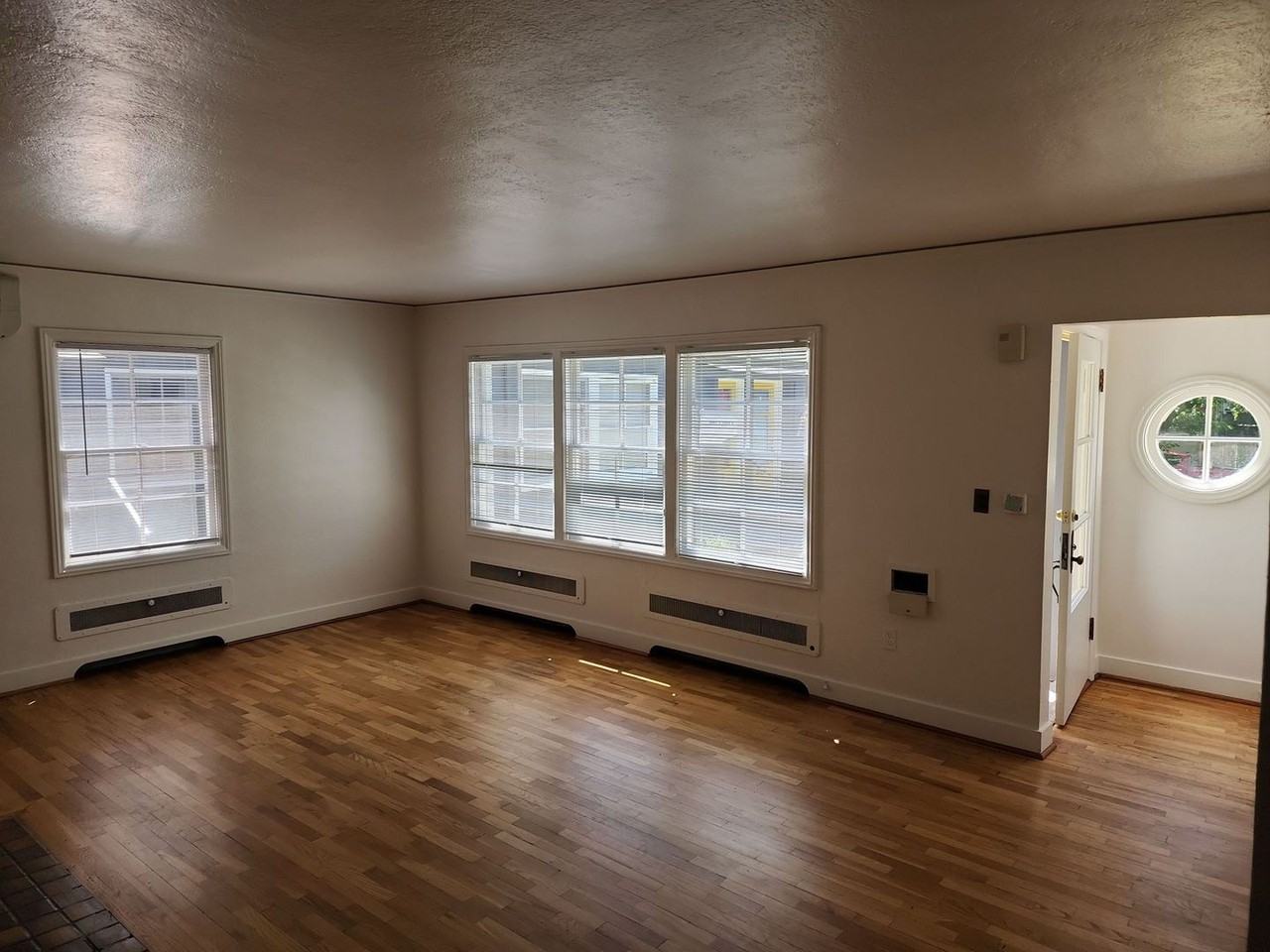 1081 E 19th Ave - Photo 3 of 14