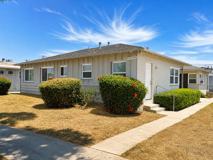 Eremland 664-670 - BLUE - Photo 1 of 1