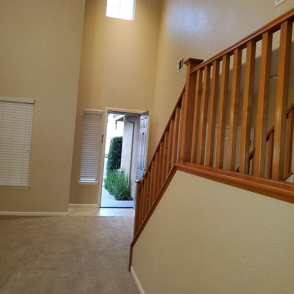 2988 Essie Pl - Photo 7 of 50