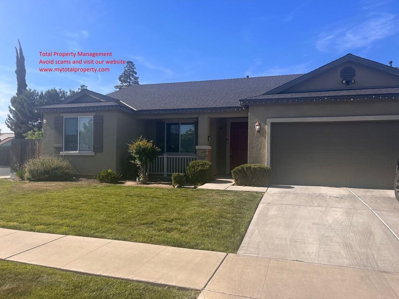1798 Capistrano Ave
