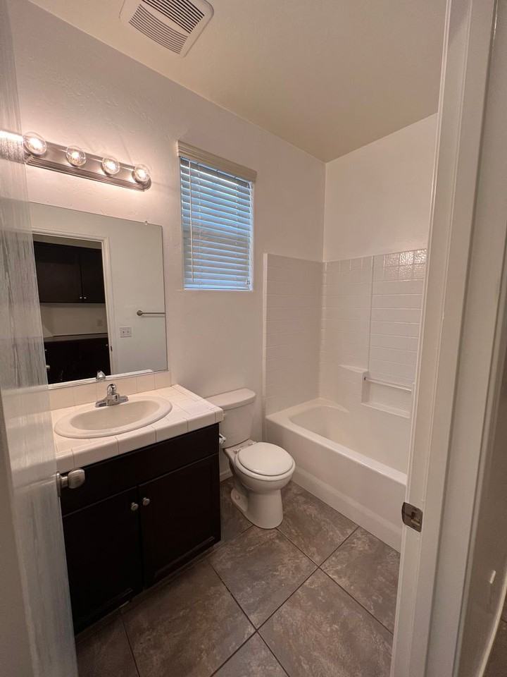 1798 Capistrano Ave - Photo 5 of 15