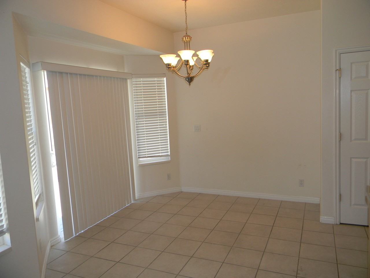 15135 S Auburn Ridge Ln - Photo 5 of 13