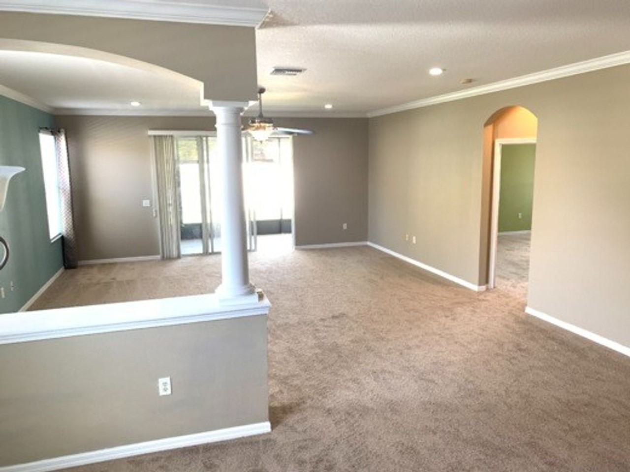 2520 Peekskill Rd - Photo 2 of 16