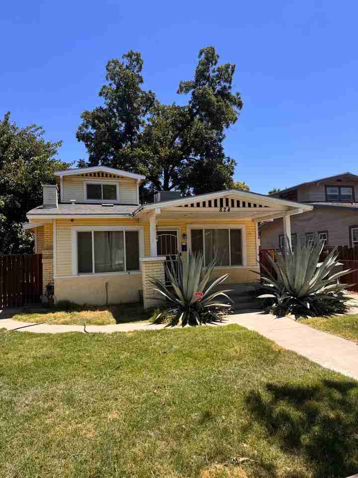 824 N Farris Ave - Photo 2 of 9
