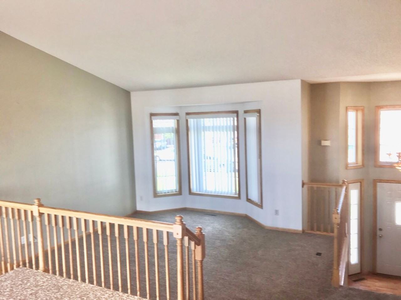 804 Harrison Dr - Photo 6 of 22