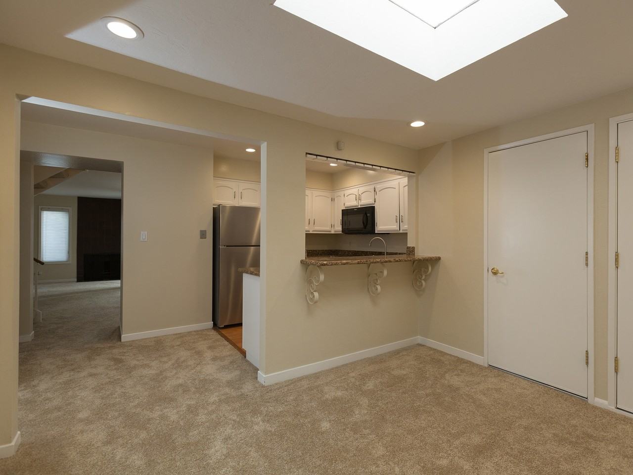 716 Garden Creek Pl - Photo 7 of 19