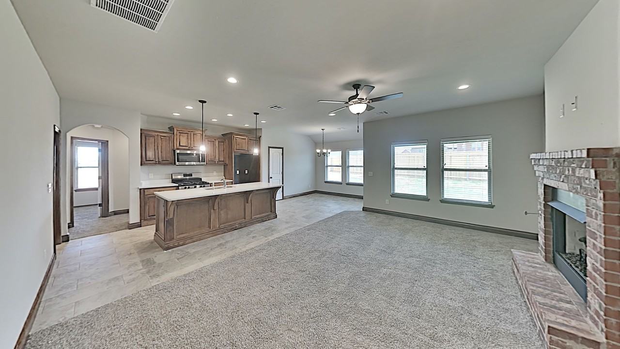 7100 Daxton Ct - Photo 4 of 20