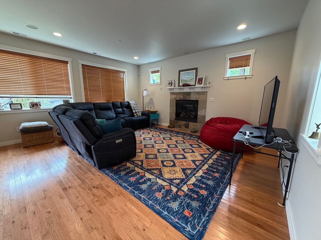 1874 Miller Dr - Photo 6 of 27