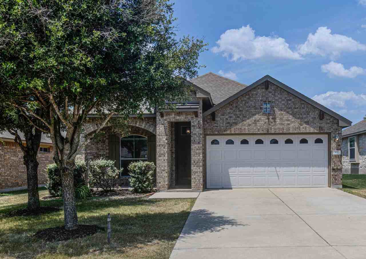 307 Riverine Way - Photo 2 of 28