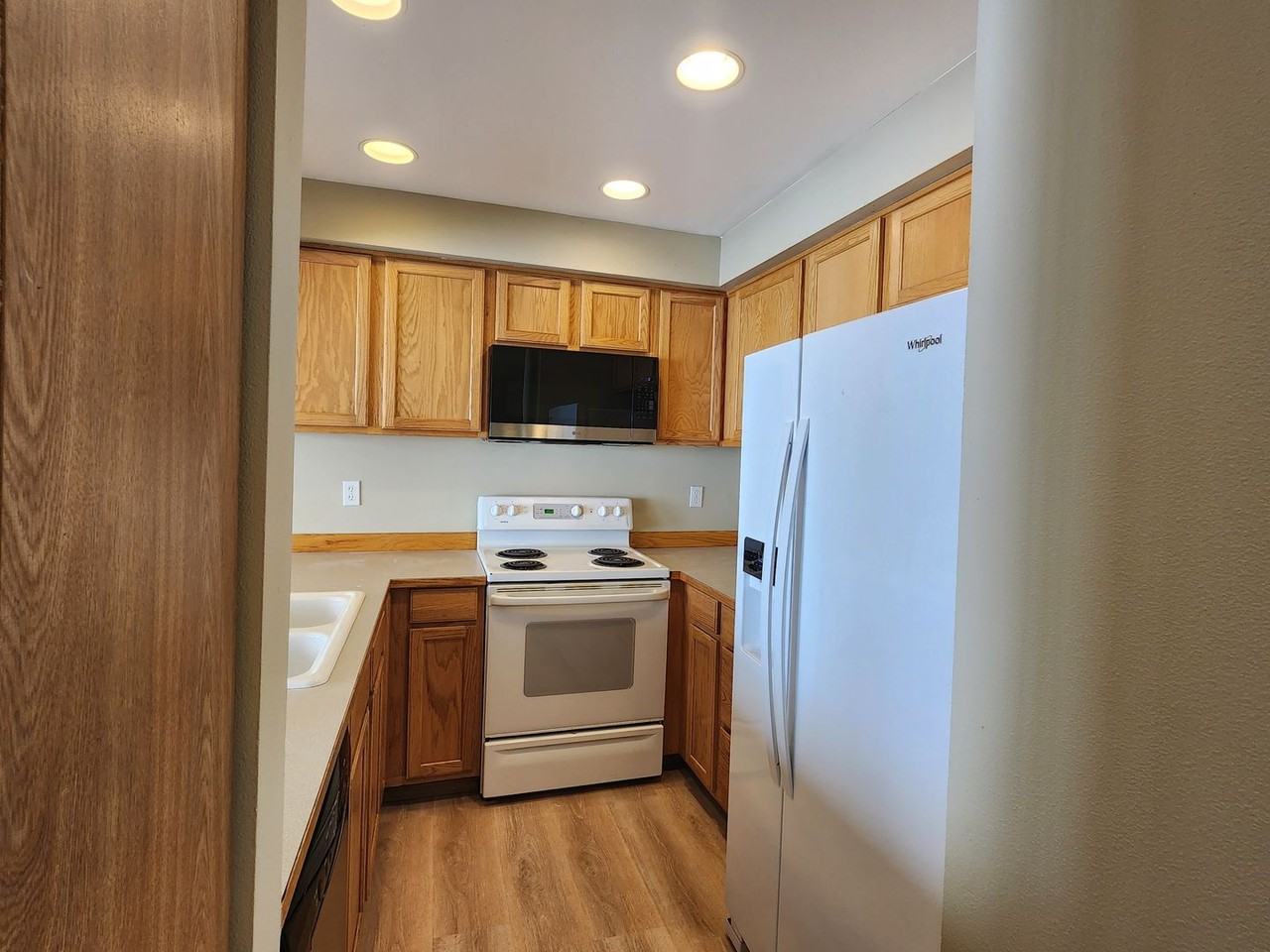 16564 169th St Se - Photo 3 of 17