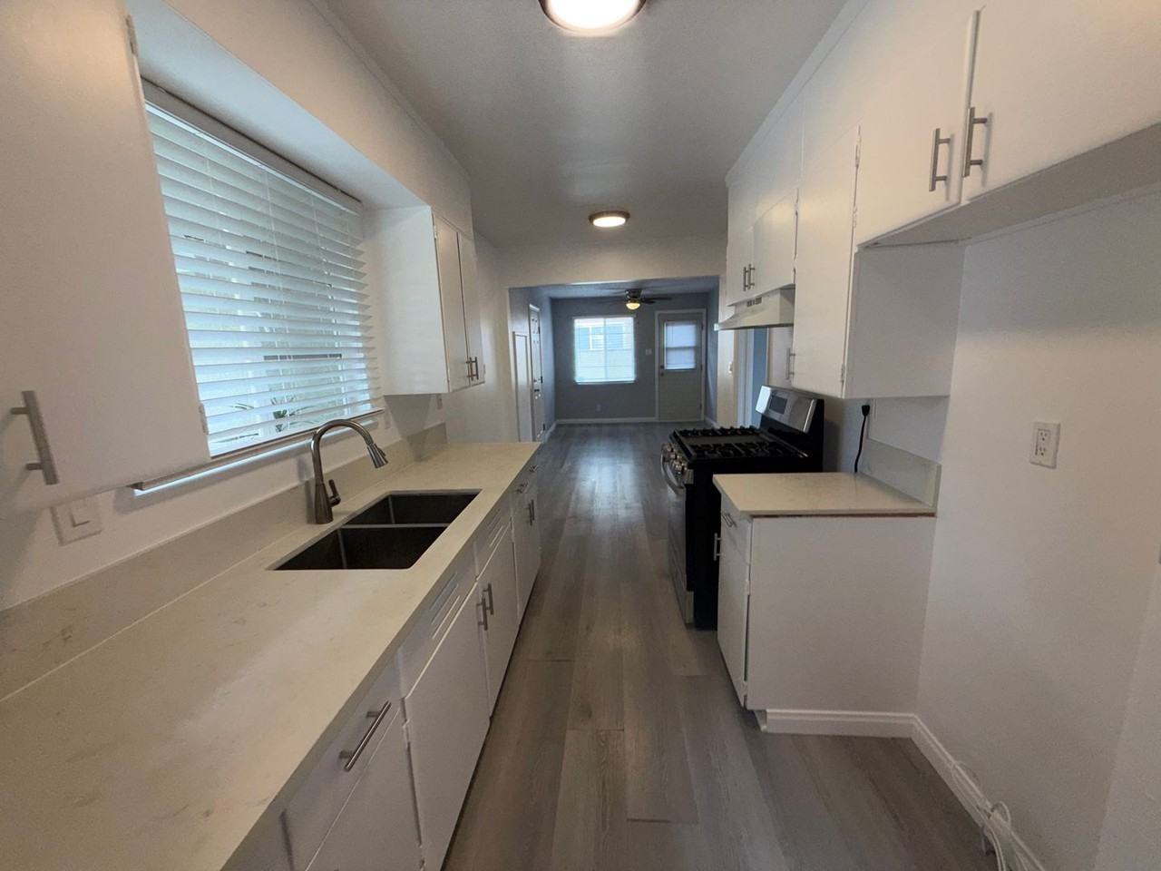2221 Faust Ave - Photo 4 of 34