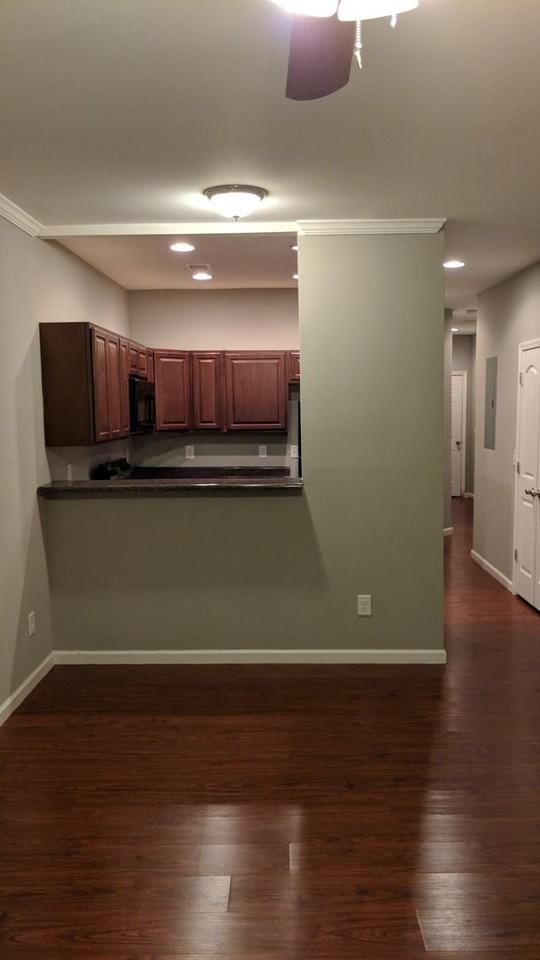 4972 West St - Photo 2 of 7
