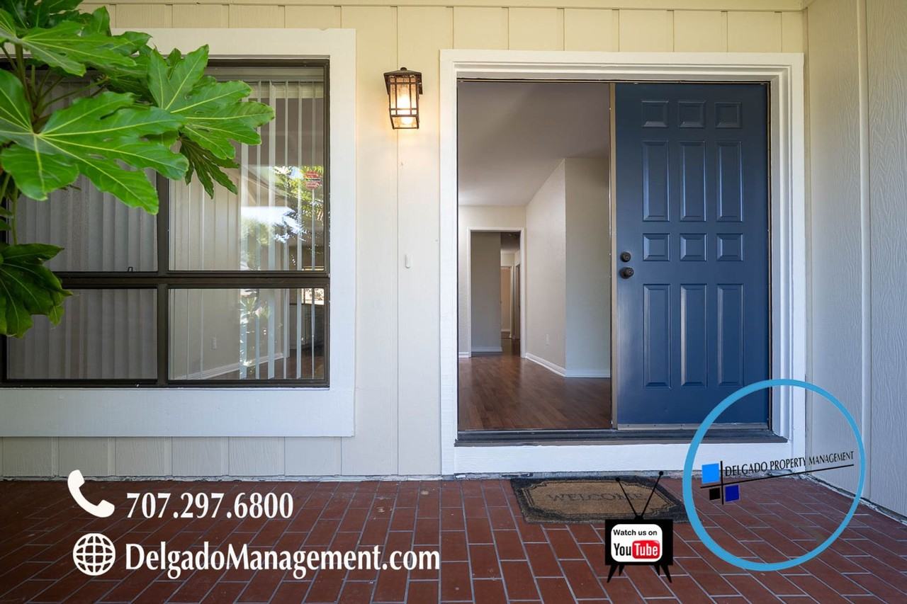 2190 Goldenhill Way - Photo 3 of 27