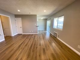 featured image of 514 W Huntington Dr #Q