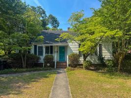 featured image of 2527 Mcneill Cir