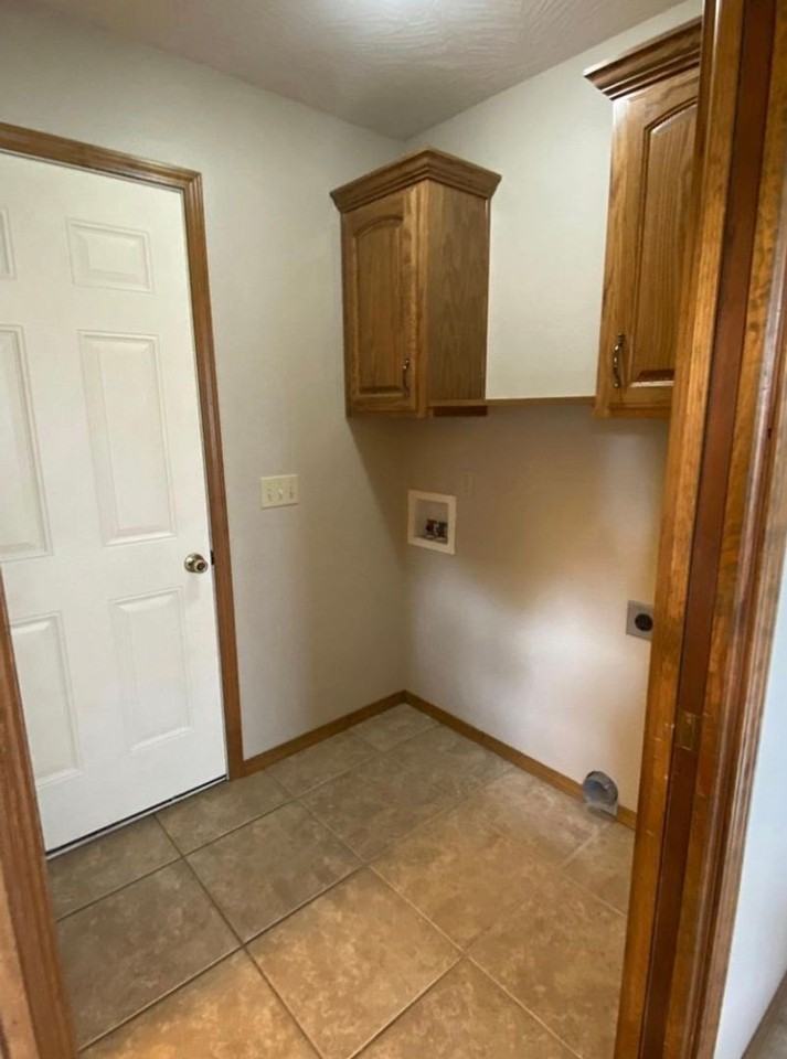 984 W Bates Dr - Photo 5 of 23