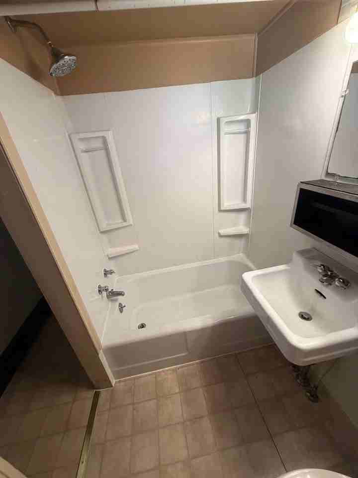 1266 Muhlenberg St - Photo 7 of 12
