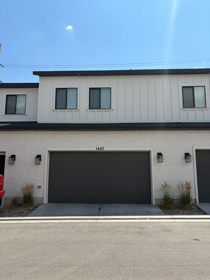 1407 W 11380 S - Photo 4 of 4