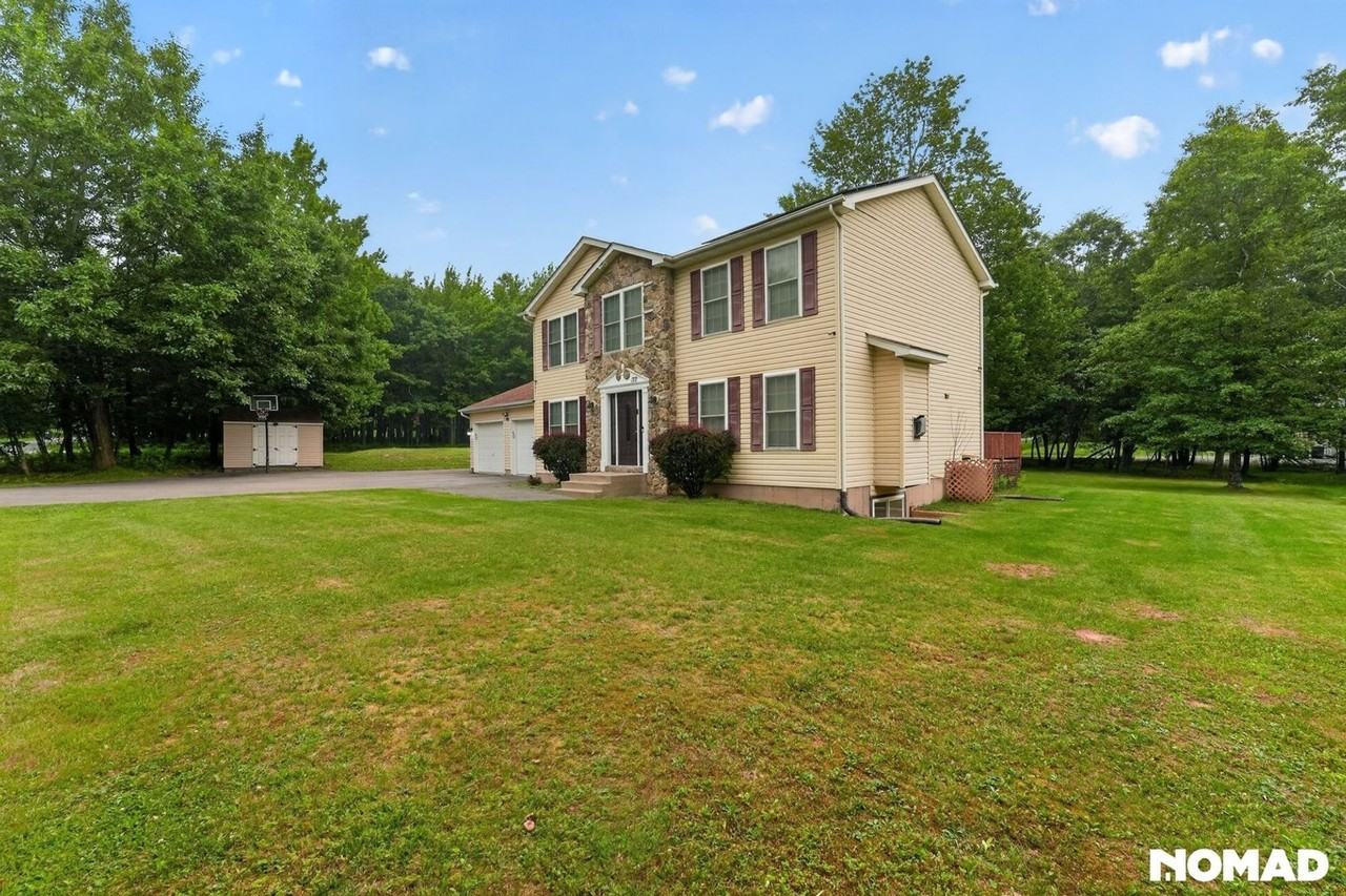122 Saw Mill Rd - Photo 3 of 39