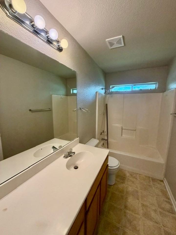 3069 Palomino Trl - Photo 2 of 15