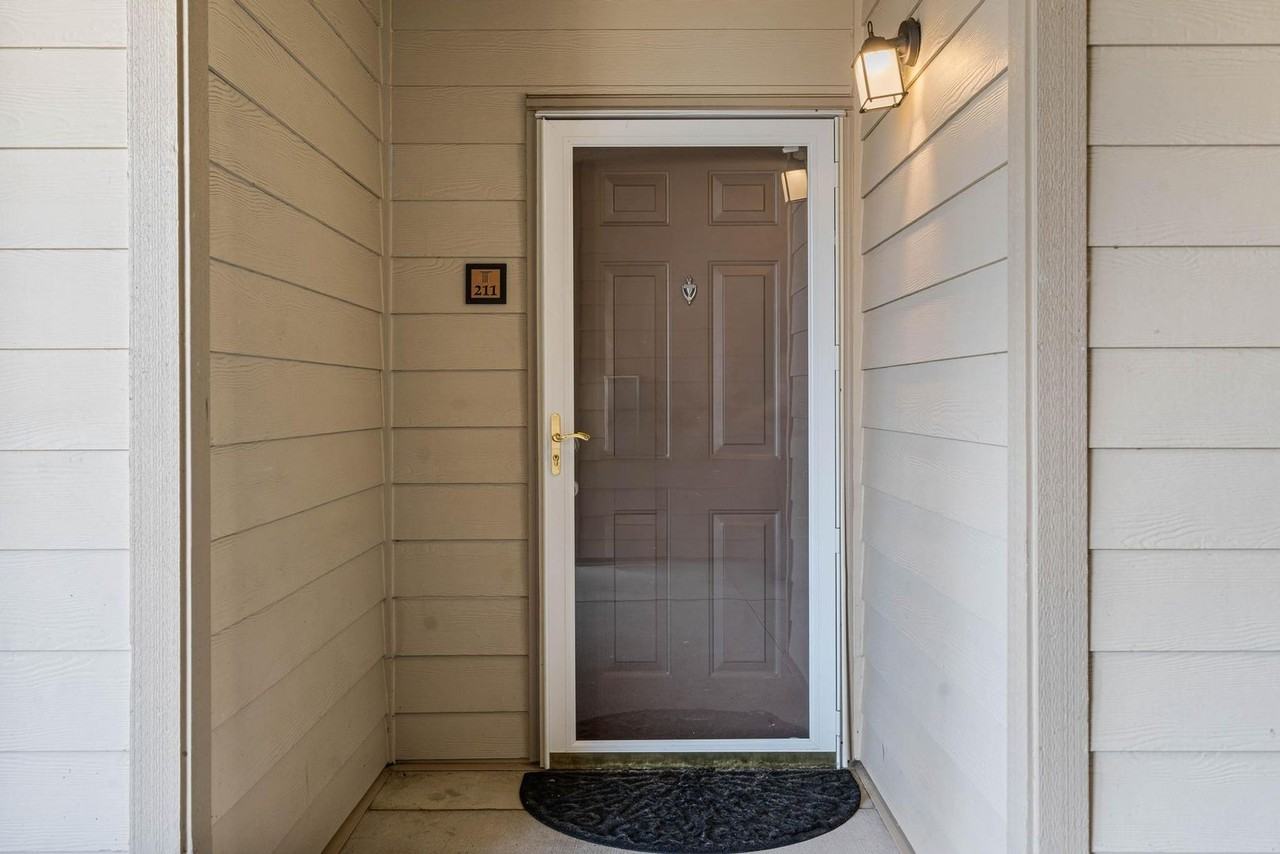 15325 Nw Central Dr #211 - Photo 5 of 28