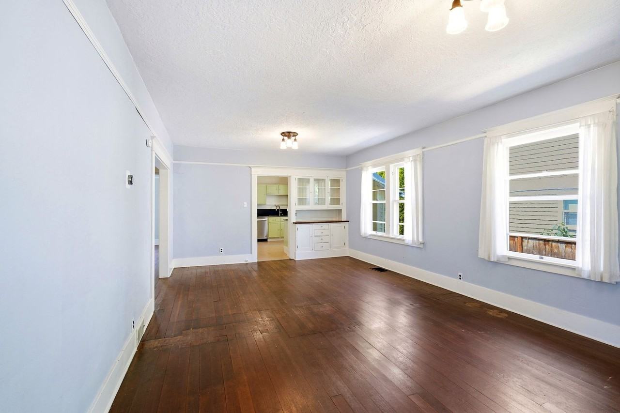 7245 N Newell Ave - Photo 4 of 26