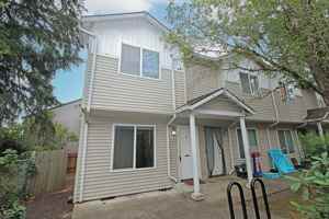 featured image of 12008 Se Pine St