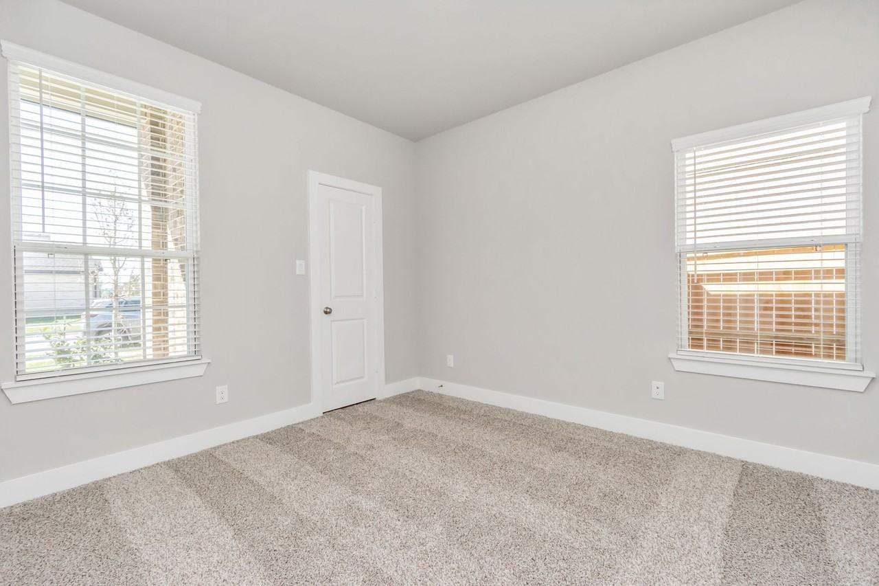 21006 Montego Breeze Ln - Photo 6 of 32