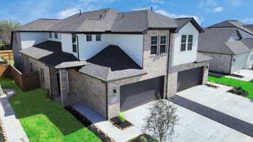 featured image of 21019 Bay Village Dr