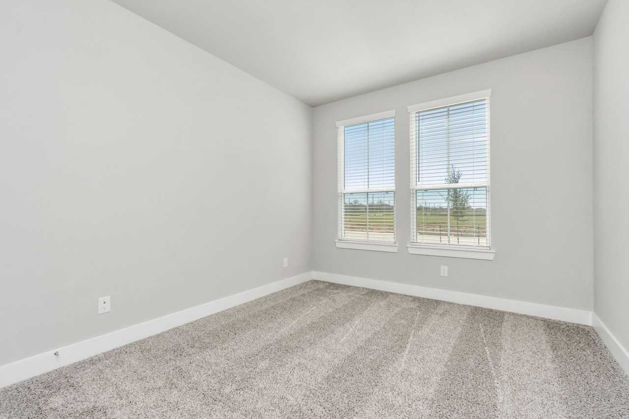 21019 Montego Breeze Ln - Photo 2 of 30