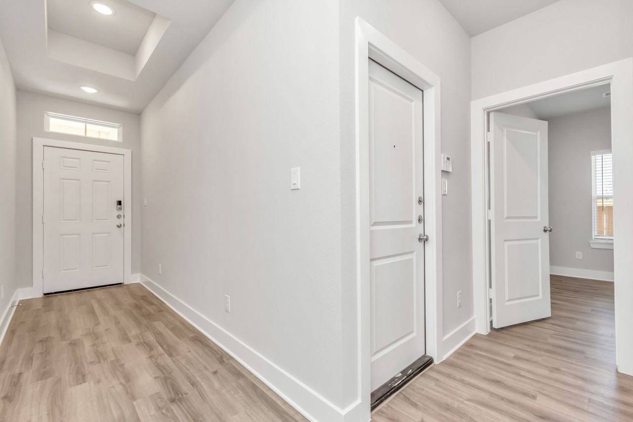 21019 Montego Breeze Ln - Photo 5 of 30