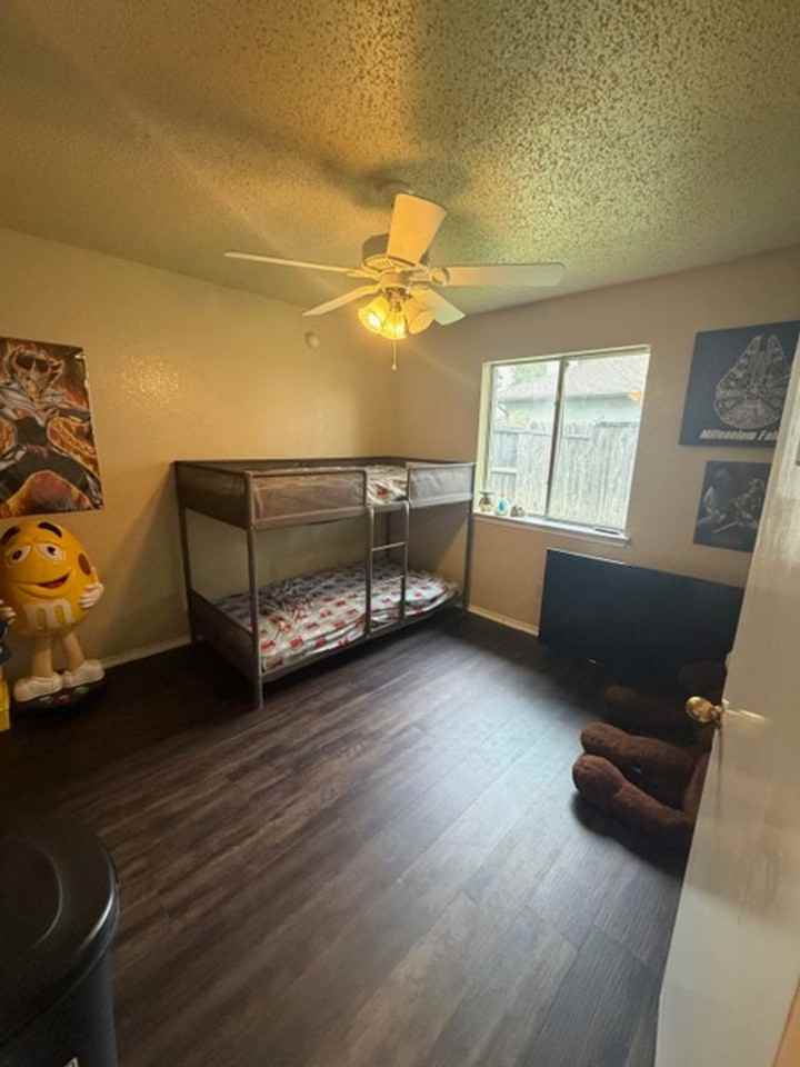 5110 Glenoak Dr - Photo 5 of 18