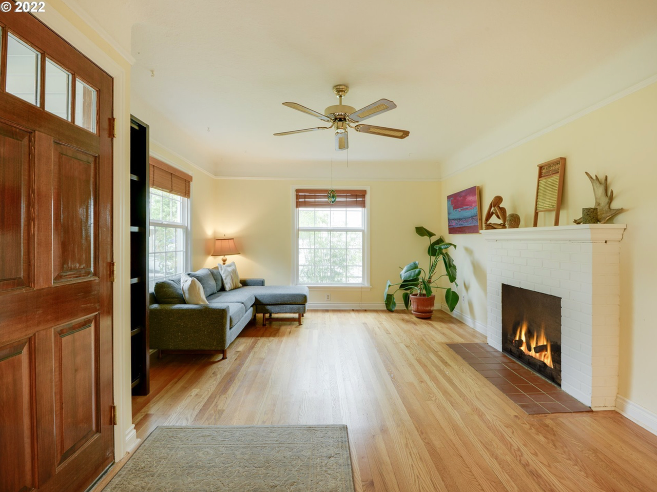 7236 N Newell Ave - Photo 3 of 29