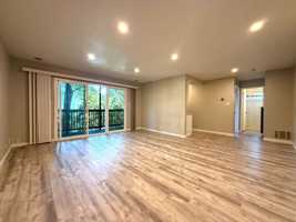 featured image of 2660 Flores St